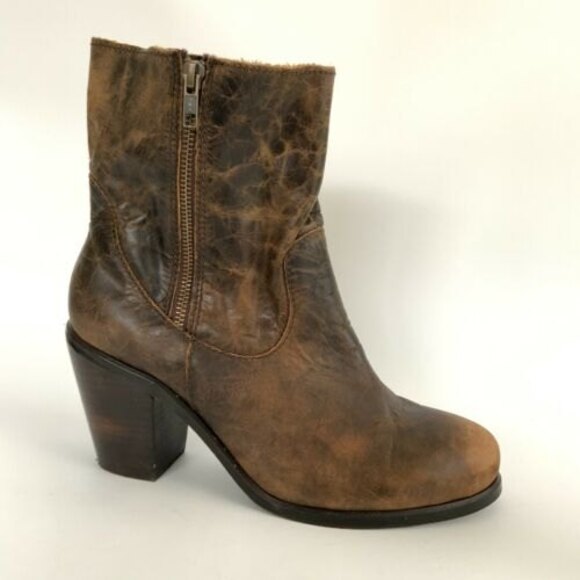 Corral Boots Size 10M Brown Short Leather Distressed Boots - Picture 2 of 12